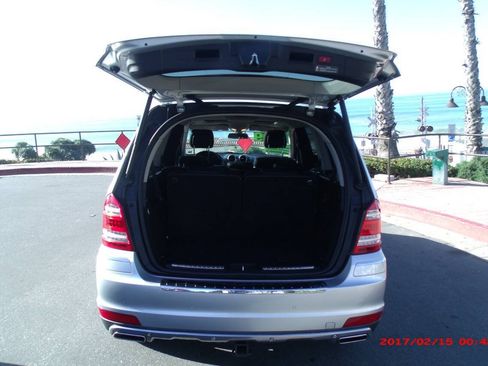 Used 2010 Mercedes-Benz GL 450 4MATIC image 19