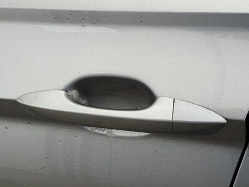 Certified 2023 Volkswagen Jetta Sport image 11