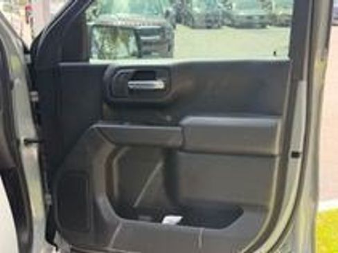 Used 2024 Chevrolet Silverado 1500 Custom RWD image 9
