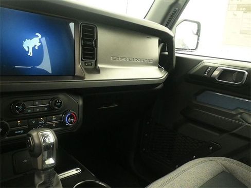 New 2025 Ford Bronco 2-Door image 11