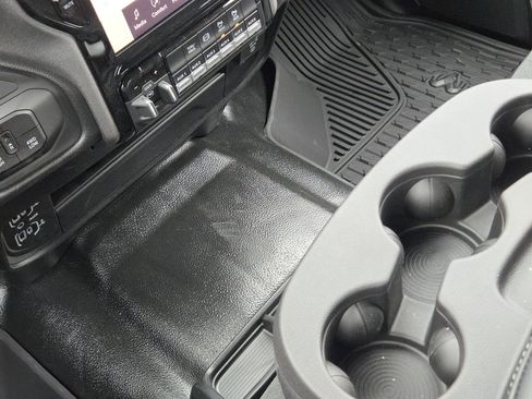 New 2026 RAM 2500 Tradesman AWD/4WD image 17