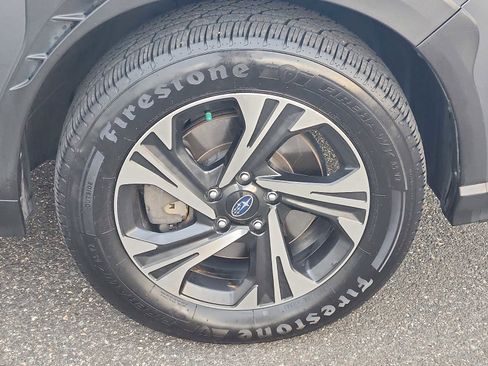Used 2024 Subaru Crosstrek 2.0i Premium image 8