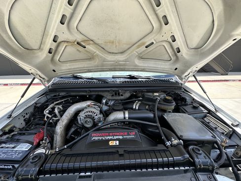 Used 2004 Ford Excursion Eddie Bauer image 17