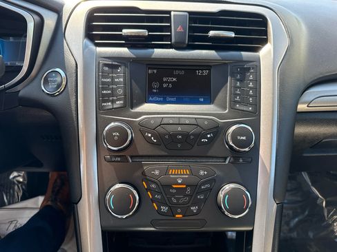 Used 2018 Ford Fusion S FWD image 20