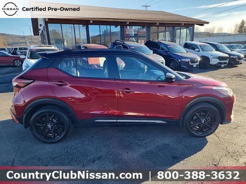 Certified 2023 Nissan Kicks SR w/ SR Premium Package image 9