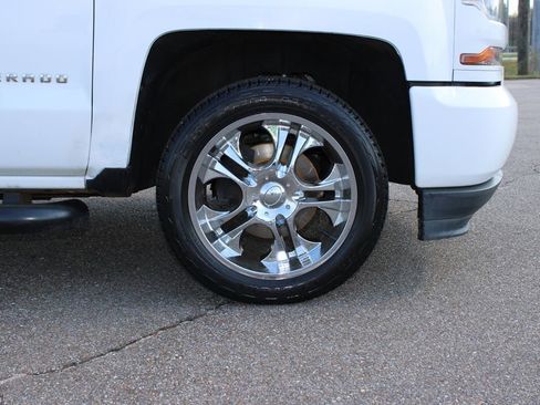 Used 2017 Chevrolet Silverado 1500 Custom w/ Rally 1 Edition image 5