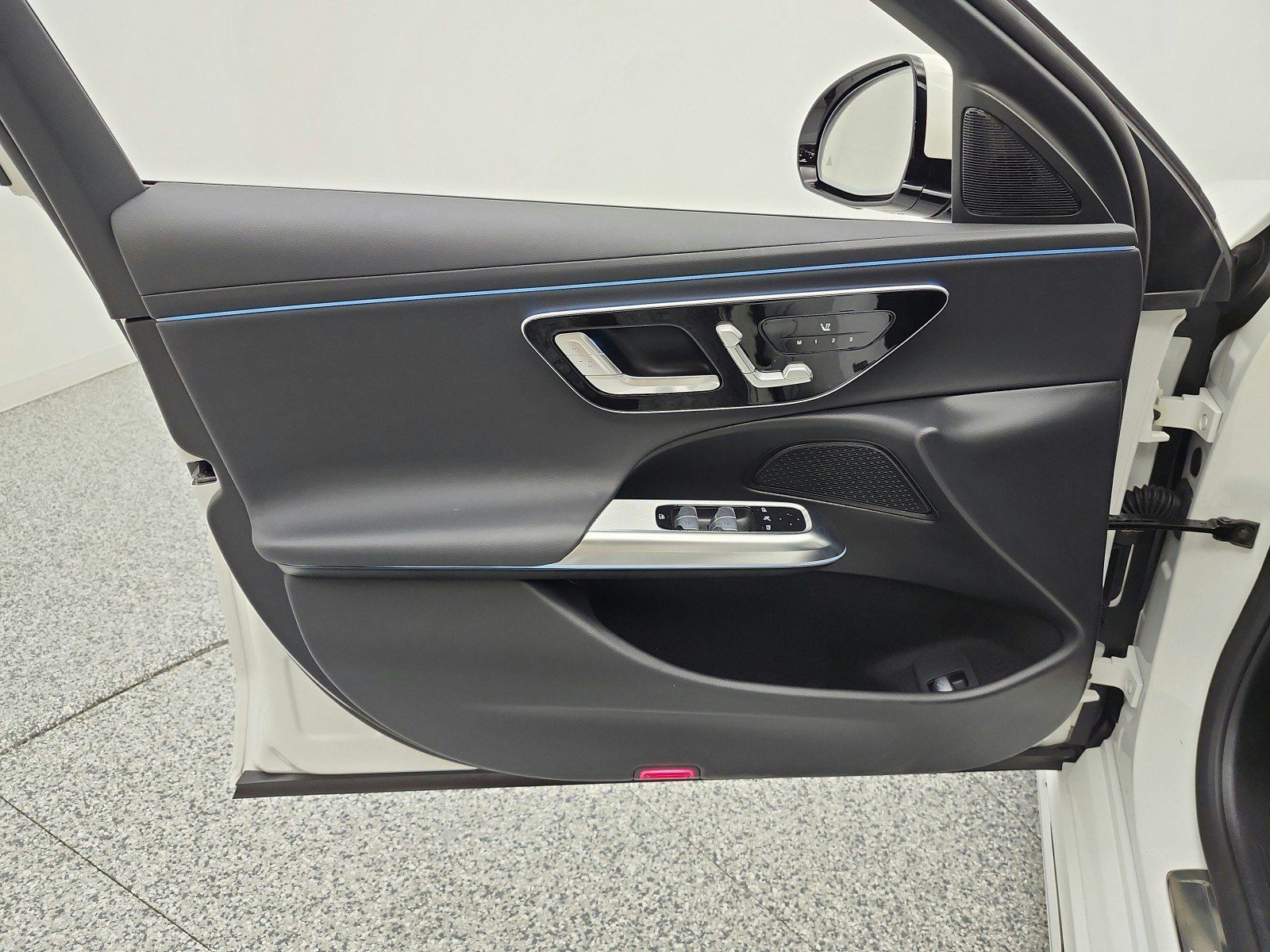 Used 2026 Mercedes-Benz E 350 Sedan image 12