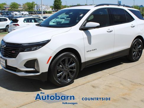 Used 2024 Chevrolet Equinox RS w/ RS Leather Package FWD image 3