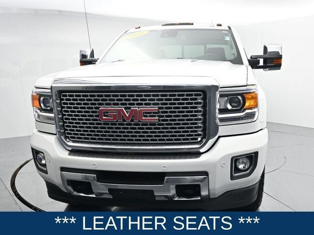 Used 2016 GMC Sierra 2500 Denali w/ Duramax Plus Package AWD/4WD image 4