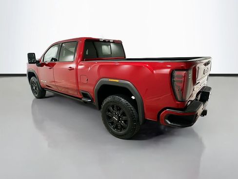 Used 2024 GMC Sierra 2500 AT4 w/ AT4 Premium Plus Package AWD/4WD image 5
