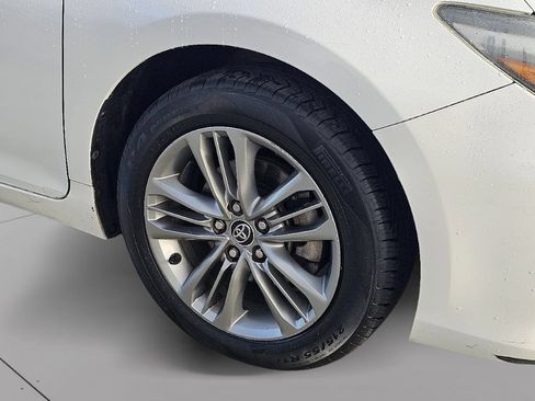 Used 2016 Toyota Camry SE FWD image 8