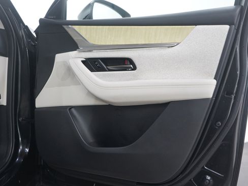 Certified 2025 MAZDA CX-90 3.3 Turbo S w/ Premium Plus image 9