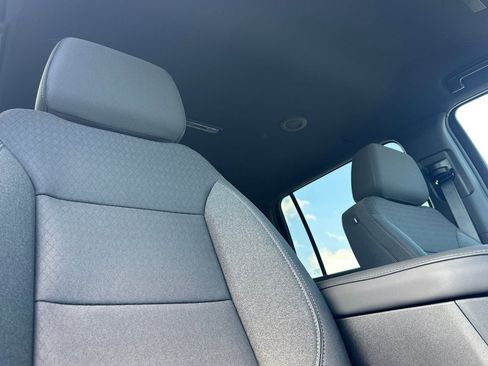 New 2026 Chevrolet Suburban LS AWD/4WD image 20