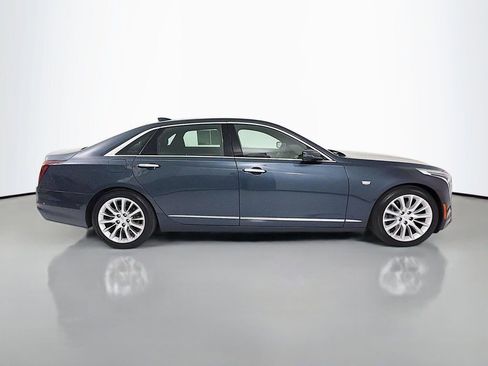 Used 2019 Cadillac CT6 Luxury w/ Driver Awareness Package image 8