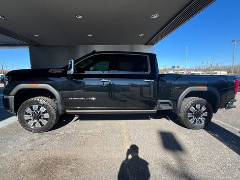 Used 2025 GMC Sierra 2500 Denali w/ Denali Reserve Package image 5