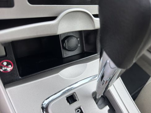 Used 2013 Toyota Corolla LE FWD image 23
