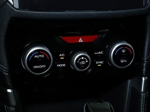 Certified 2023 Subaru Forester Limited image 29