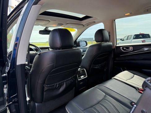 Used 2020 INFINITI QX60 Luxe w/ Essential Package FWD image 11
