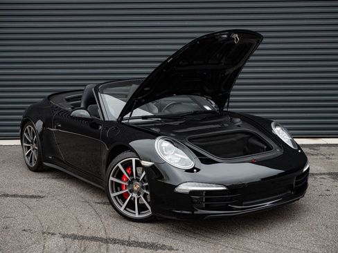 Used 2014 Porsche 911 Carrera 4S AWD/4WD image 28