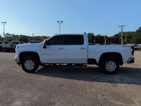 Used 2024 Chevrolet Silverado 2500 LTZ w/ LTZ Plus Package AWD/4WD image 7