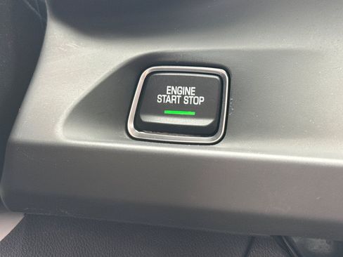 Used 2023 Chevrolet Camaro LT RWD image 15