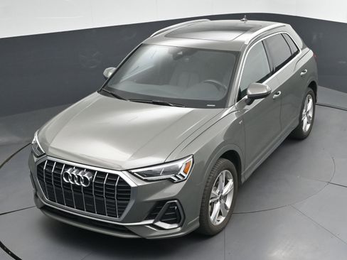 Used 2022 Audi Q3 2.0T Premium Plus image 32
