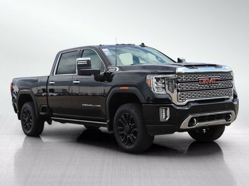 Used 2023 GMC Sierra 2500 Denali w/ Denali Black Diamond Edition AWD/4WD image 7