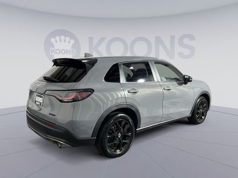 Used 2023 Honda HR-V Sport image 7