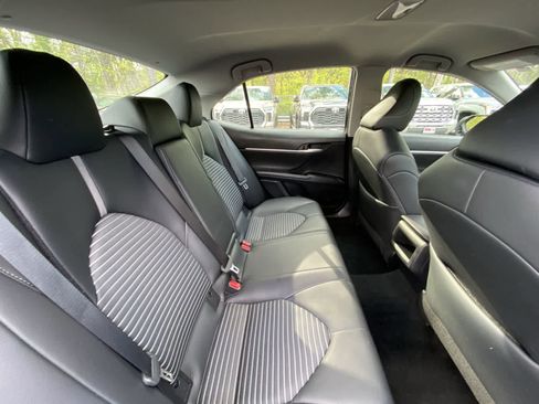 Used 2024 Toyota Camry SE FWD image 26