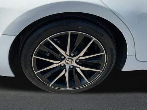 Used 2024 Toyota Camry SE w/ Audio Upgrade Package image 17