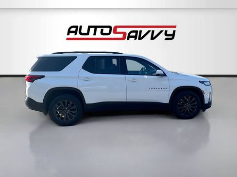 Used 2023 Chevrolet Traverse RS w/ LPO, Cargo Package FWD image 8