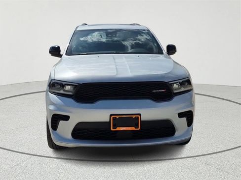 Used 2024 Dodge Durango GT image 2