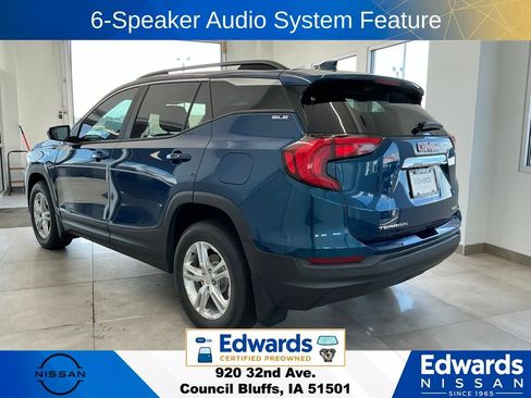 Used 2021 GMC Terrain SLE AWD/4WD image 6