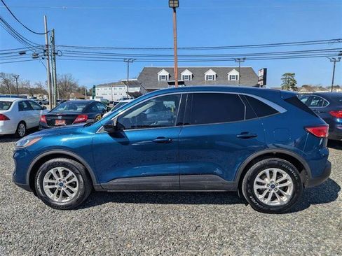 Used 2020 Ford Escape SE FWD image 4