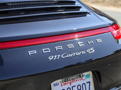 Used 2015 Porsche 911 Carrera 4S AWD/4WD image 16