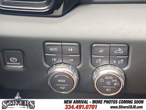 Used 2024 GMC Sierra 1500 AT4 w/ AT4 Preferred Package AWD/4WD image 64