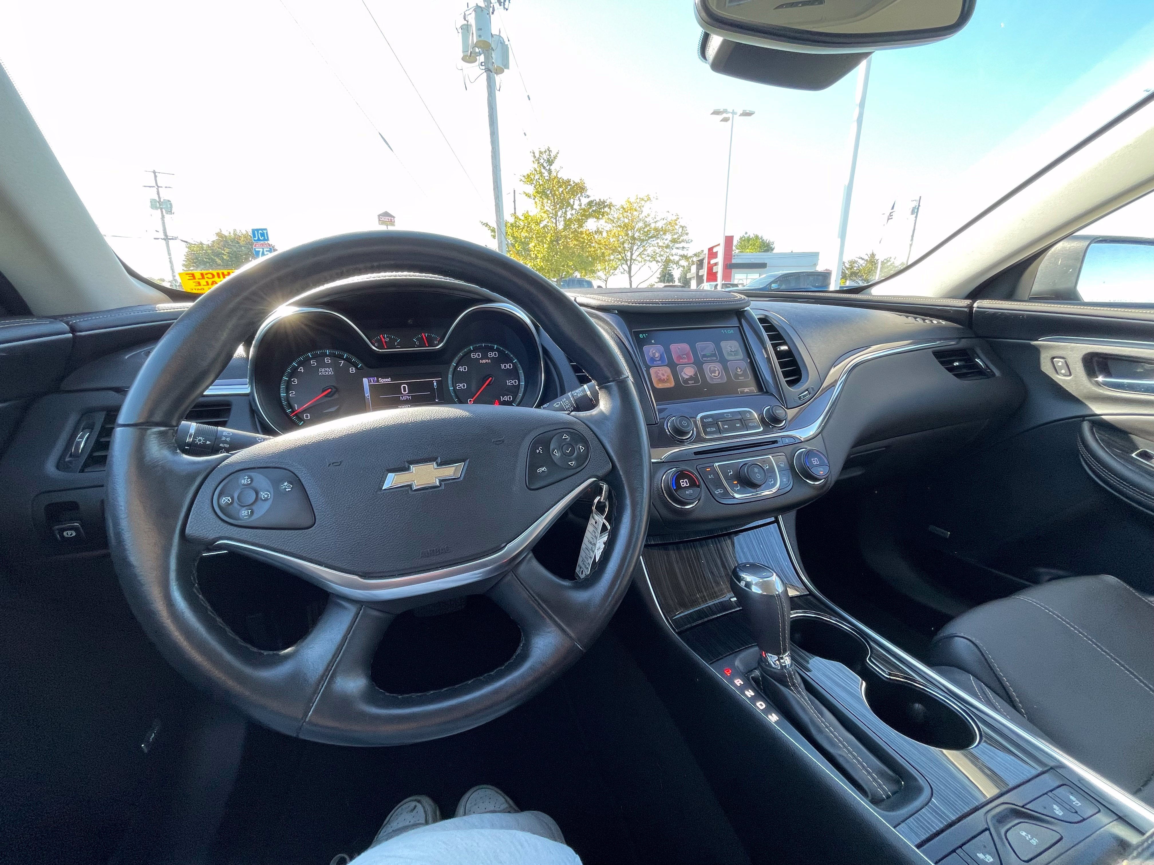 Used 2017 Chevrolet Impala LT w/ Leather Package FWD image 9