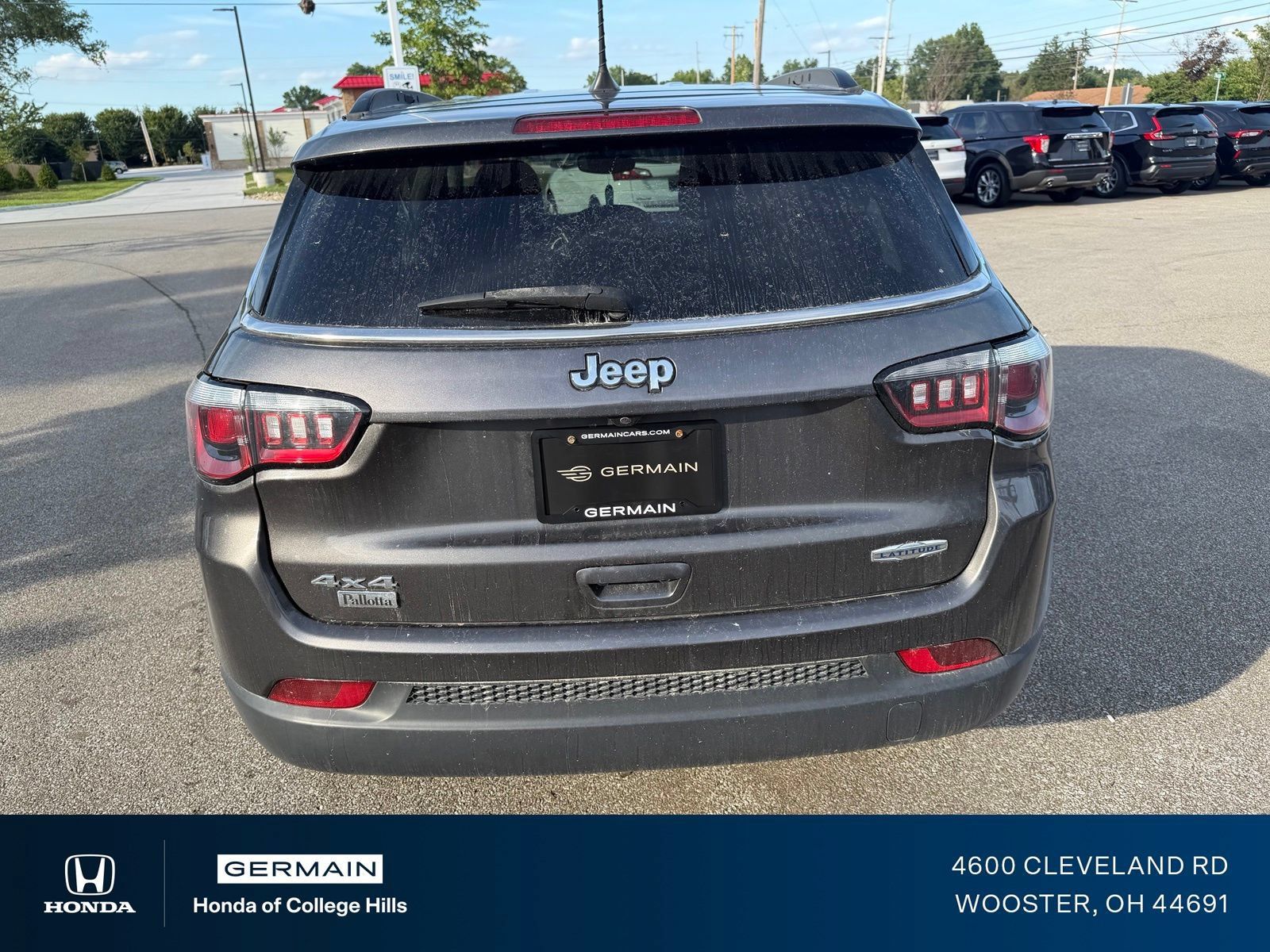 Used 2018 Jeep Compass Latitude w/ Popular Equipment Group AWD/4WD image 8