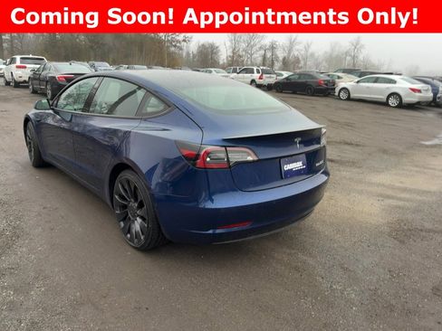 Used 2022 Tesla Model 3 Performance image 4