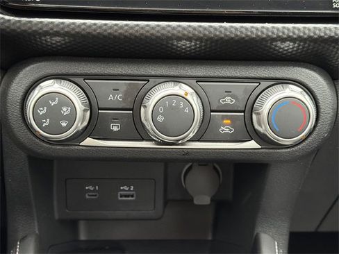 Certified 2023 Nissan Kicks SV image 24