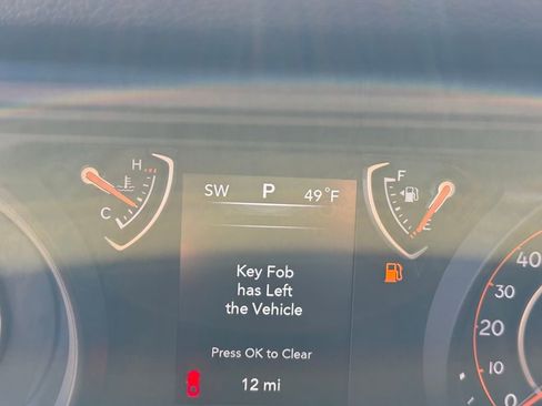 New 2026 Jeep Gladiator Sport AWD/4WD image 17