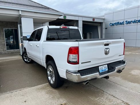Used 2019 RAM 1500 Big Horn AWD/4WD image 4
