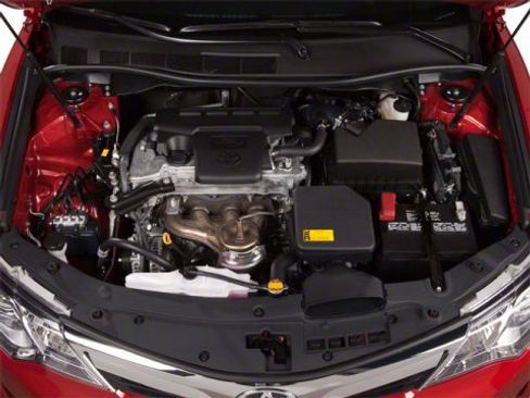 Used 2012 Toyota Camry SE FWD image 16