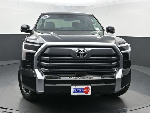 Used 2024 Toyota Tundra Limited image 42
