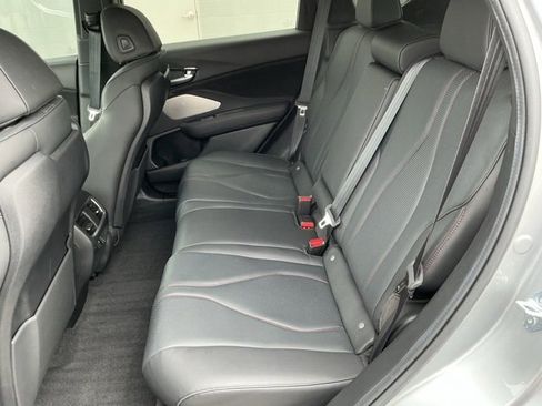 Used 2025 Acura RDX AWD w/ A-Spec & Advance Pkg image 11