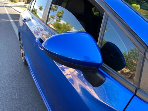 Used 2019 Chevrolet Cruze LT w/ Convenience Package FWD image 18