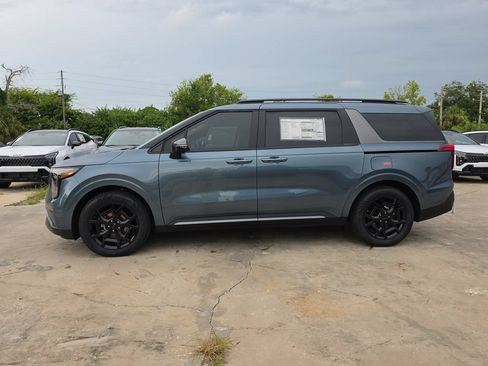 New 2027 Kia Carnival SX Prestige FWD image 6
