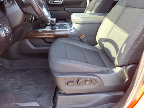 Used 2023 GMC Sierra 1500 Elevation image 21