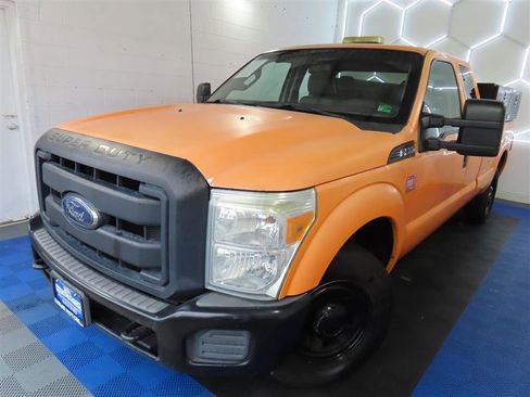 Used 2014 Ford F350 XL image 4