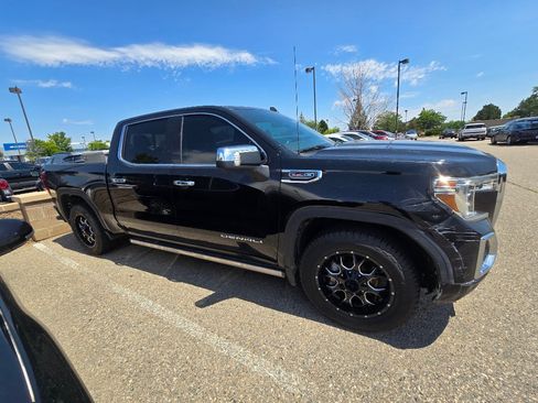 Used 2019 GMC Sierra 1500 Denali w/ Denali Ultimate Package AWD/4WD image 6
